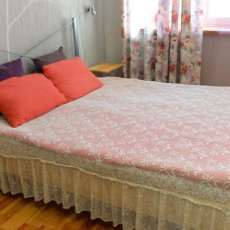 Romantic Guest House Кам'янець-Подільский Екстер'єр фото