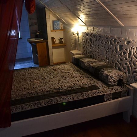 Romantic Guest House Кам'янець-Подільский Екстер'єр фото