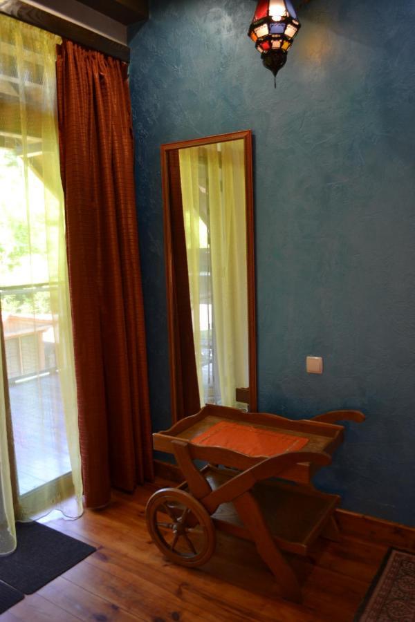 Romantic Guest House Кам'янець-Подільский Екстер'єр фото