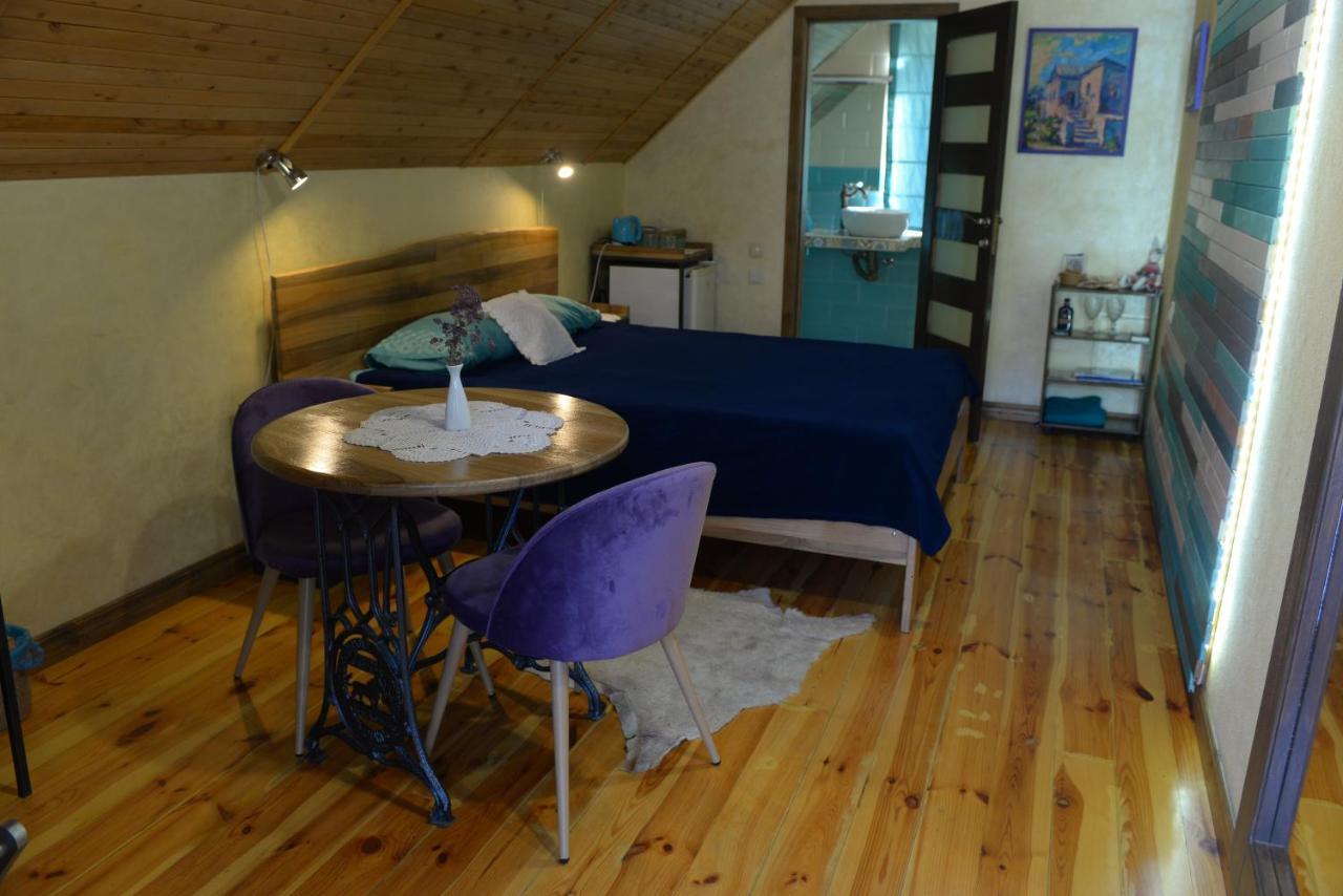 Romantic Guest House Кам'янець-Подільский Екстер'єр фото