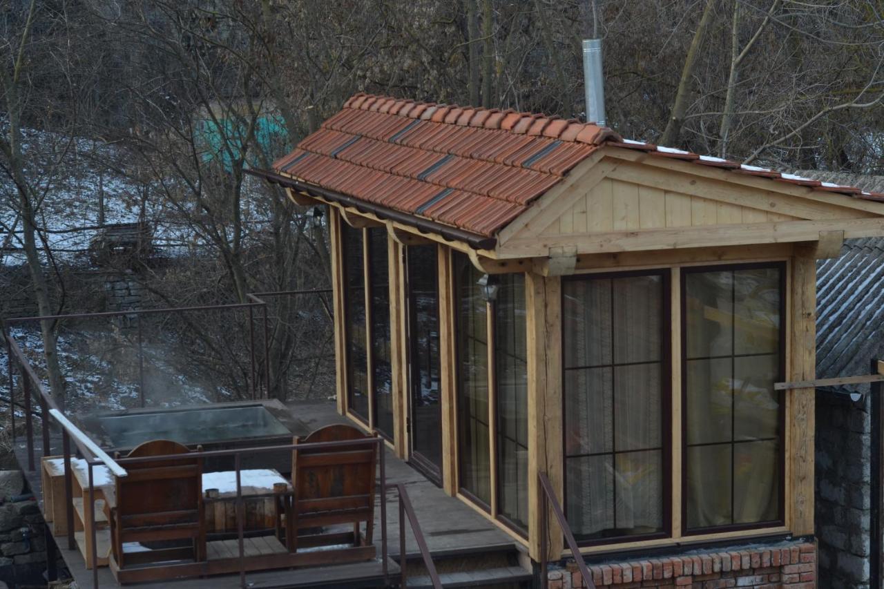 Romantic Guest House Кам'янець-Подільский Екстер'єр фото