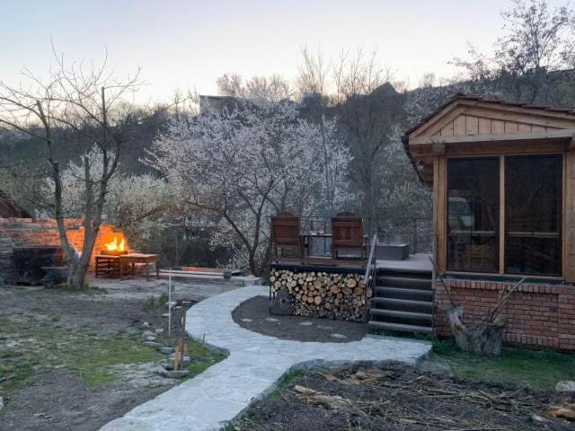 Romantic Guest House Кам'янець-Подільский Екстер'єр фото